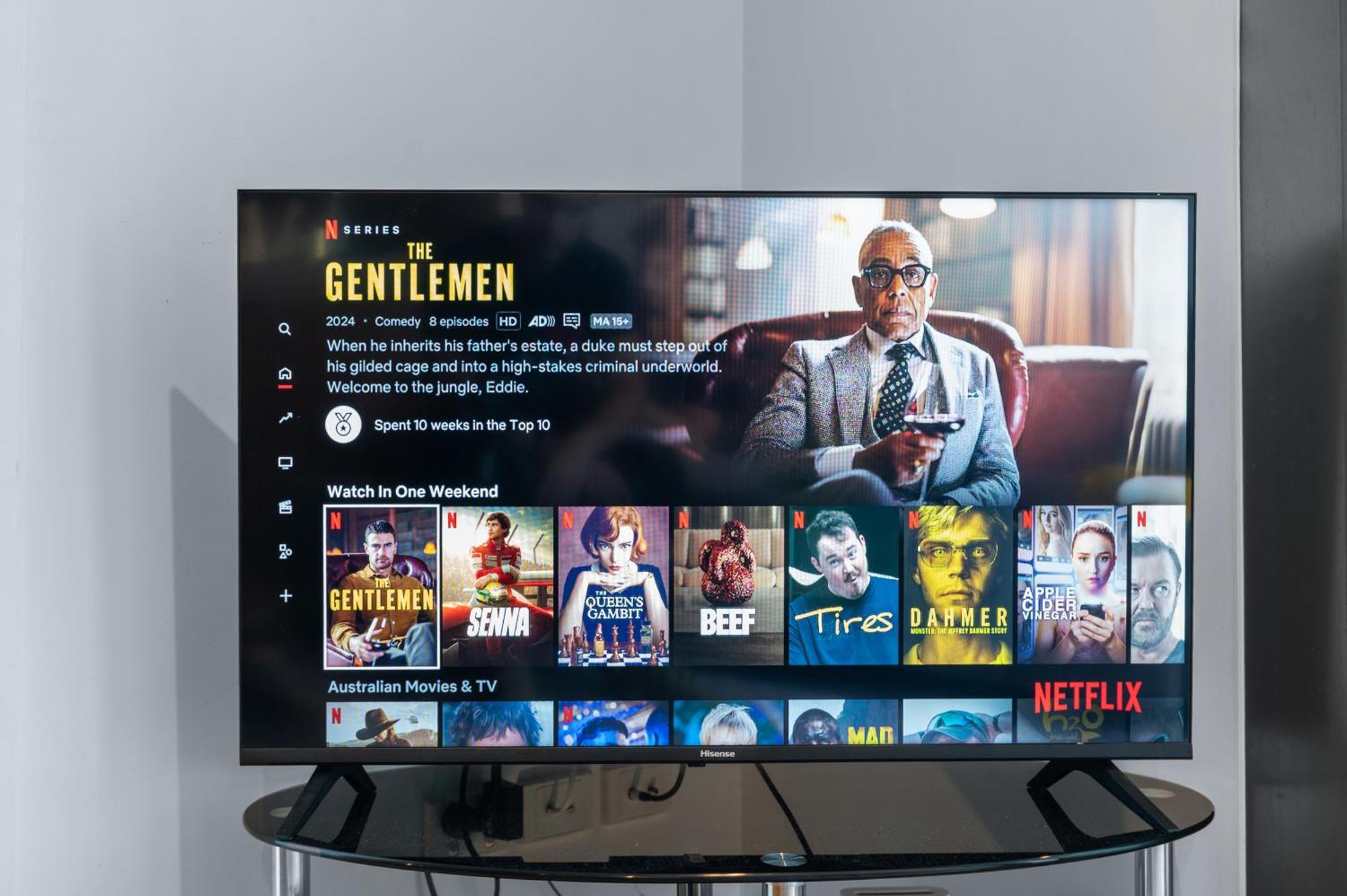 Apartment Centre Getaway Pool, Gym & Netflix *