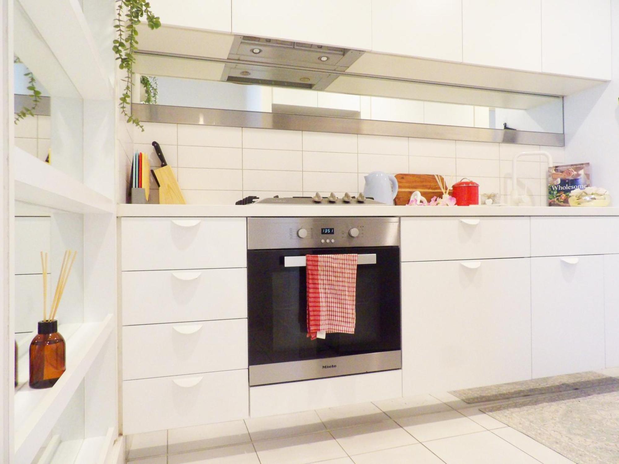Es2410-2bed 2bath Vision With Balcony, Pool & Gym * Melbourne
