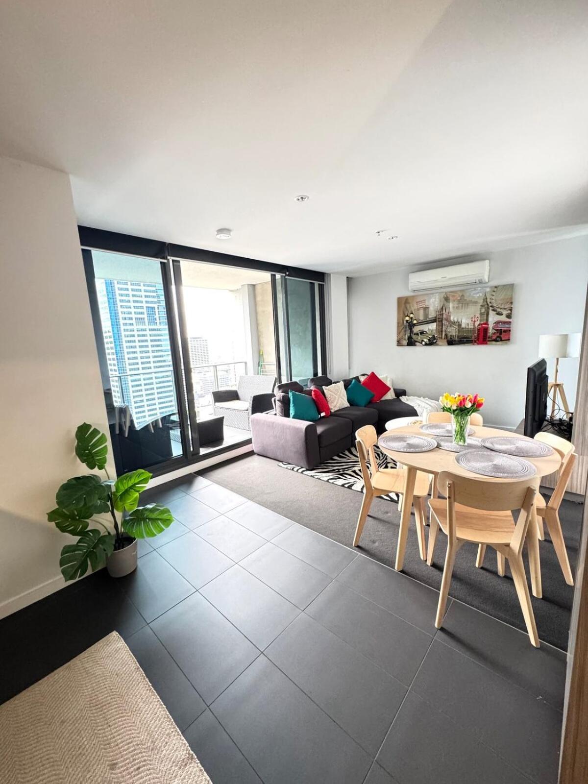 Adek Apartments Cbd -Free Parking, Pool, Gym & Sauna Apartment