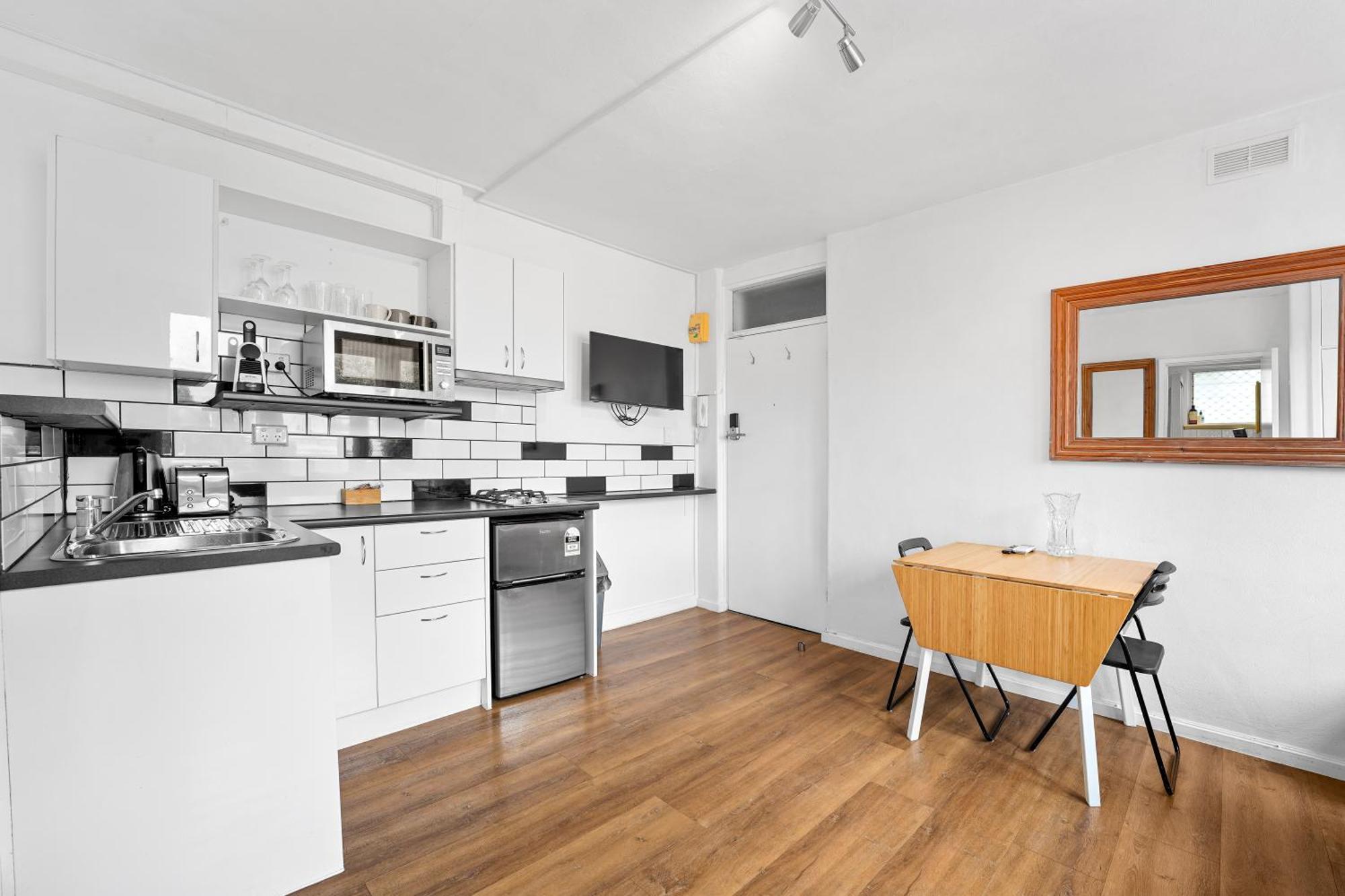 Shelleystayz On Park St Apartment