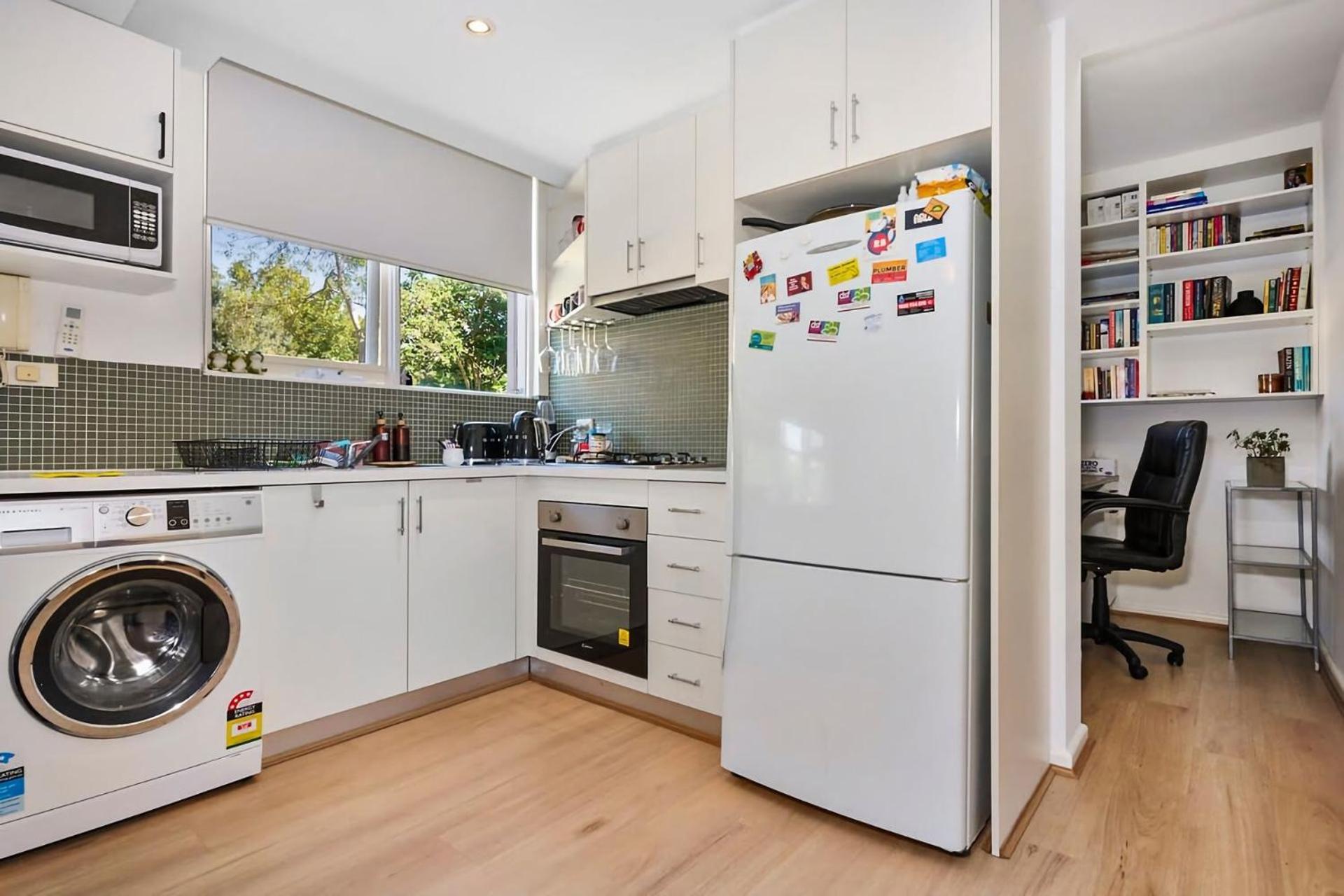 Chic Elwood 1br With Free Parking Apartment Melbourne