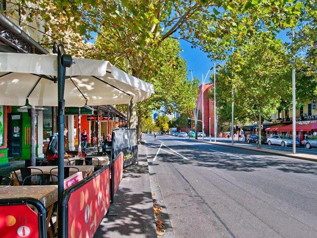 Cosmo Stays- Boutique Perfect Location *