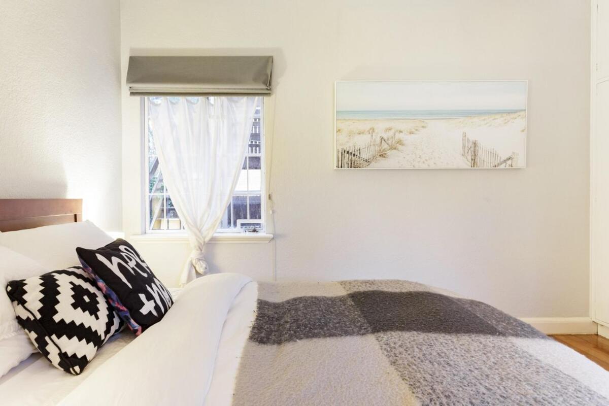 St Kilda Staycation In A Family Friendly Art Deco *