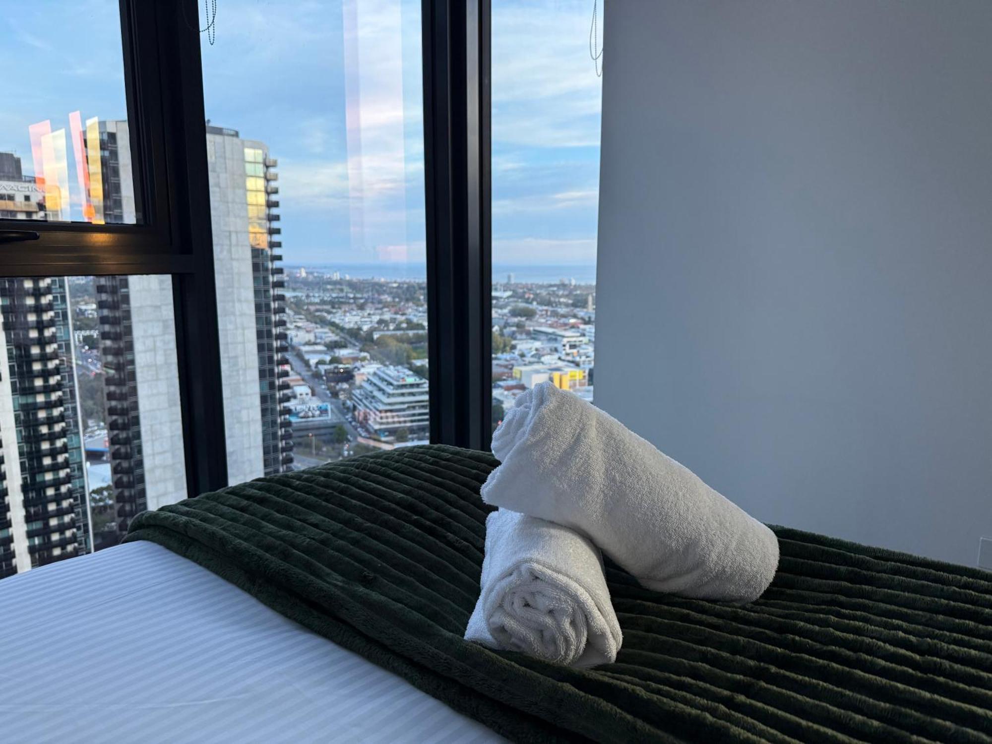 Premium 3 Bedroom In Southbank Apartment Melbourne