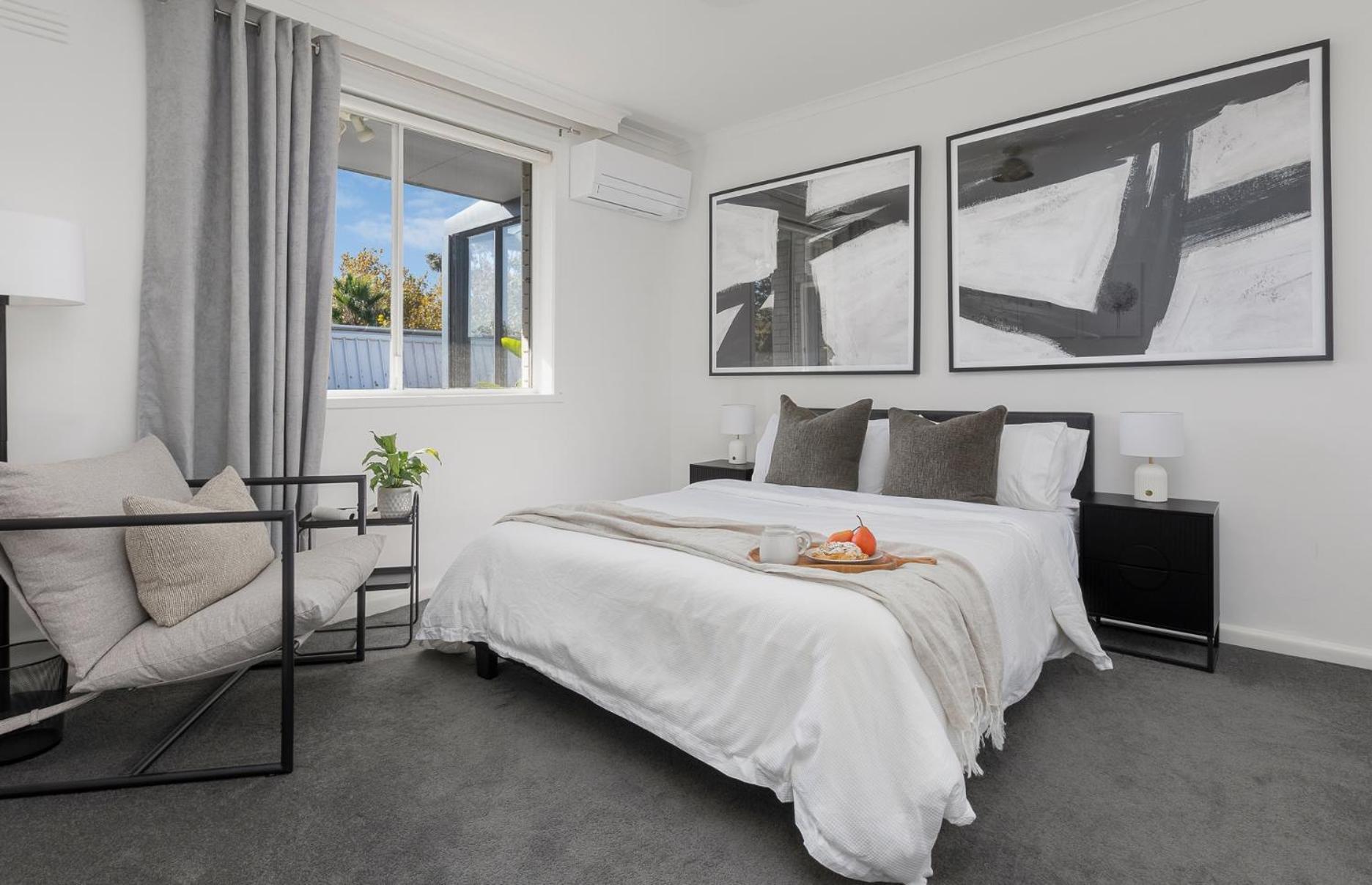 Elwood Escape Apartment