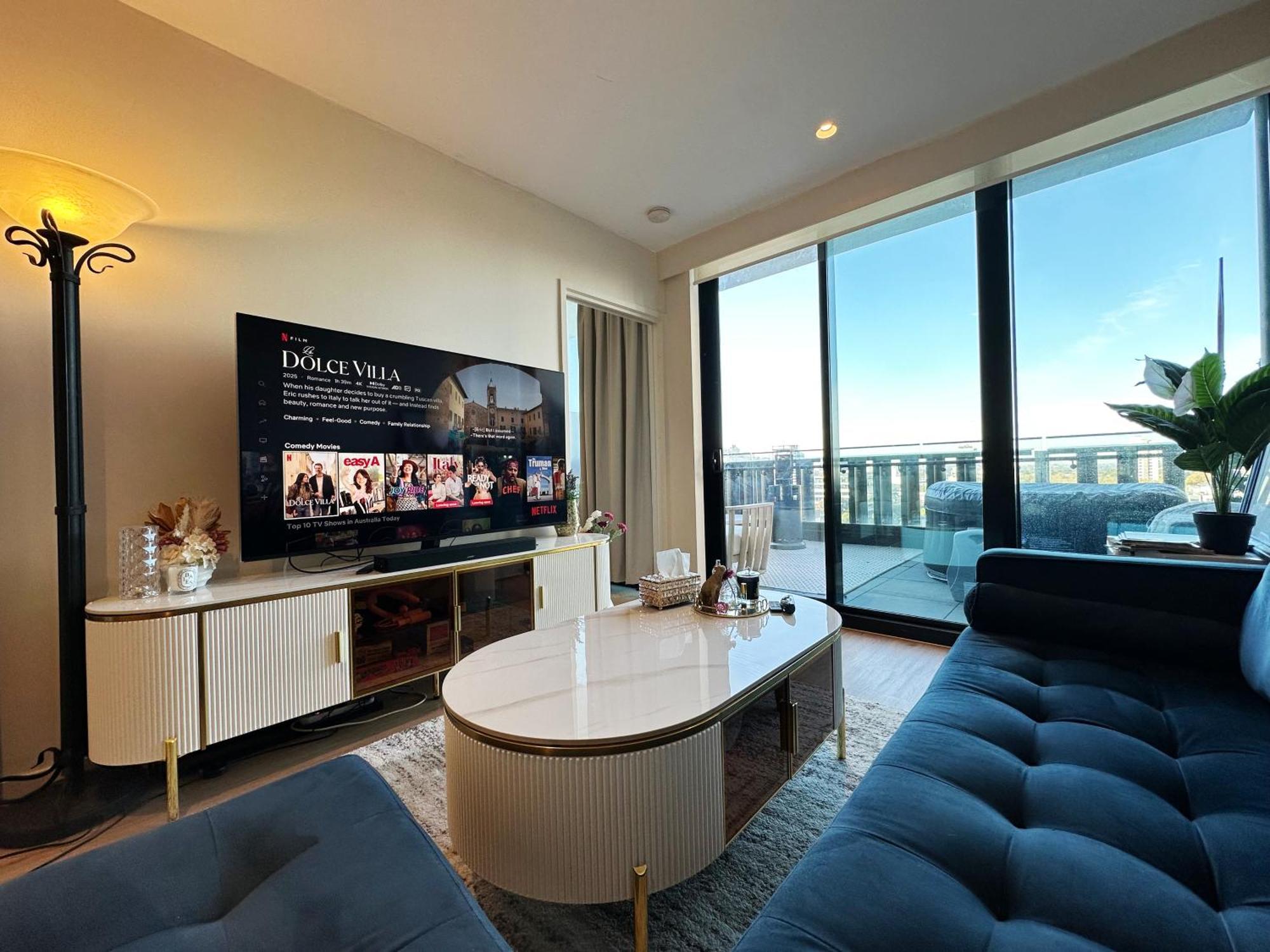 Southbank 2 Bedrooms Private Big Balcony With Carpark Apartment *