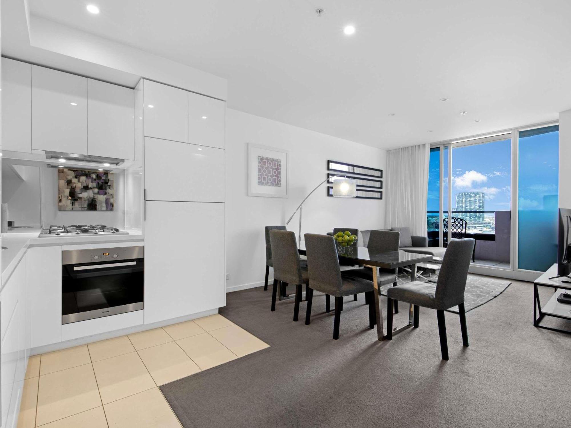 Aparthotel The Sebel Residences Docklands Serviced Melbourne