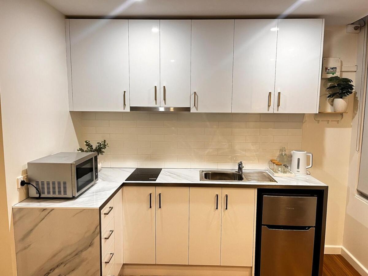 Hidden Gem In Cbd Apartment *