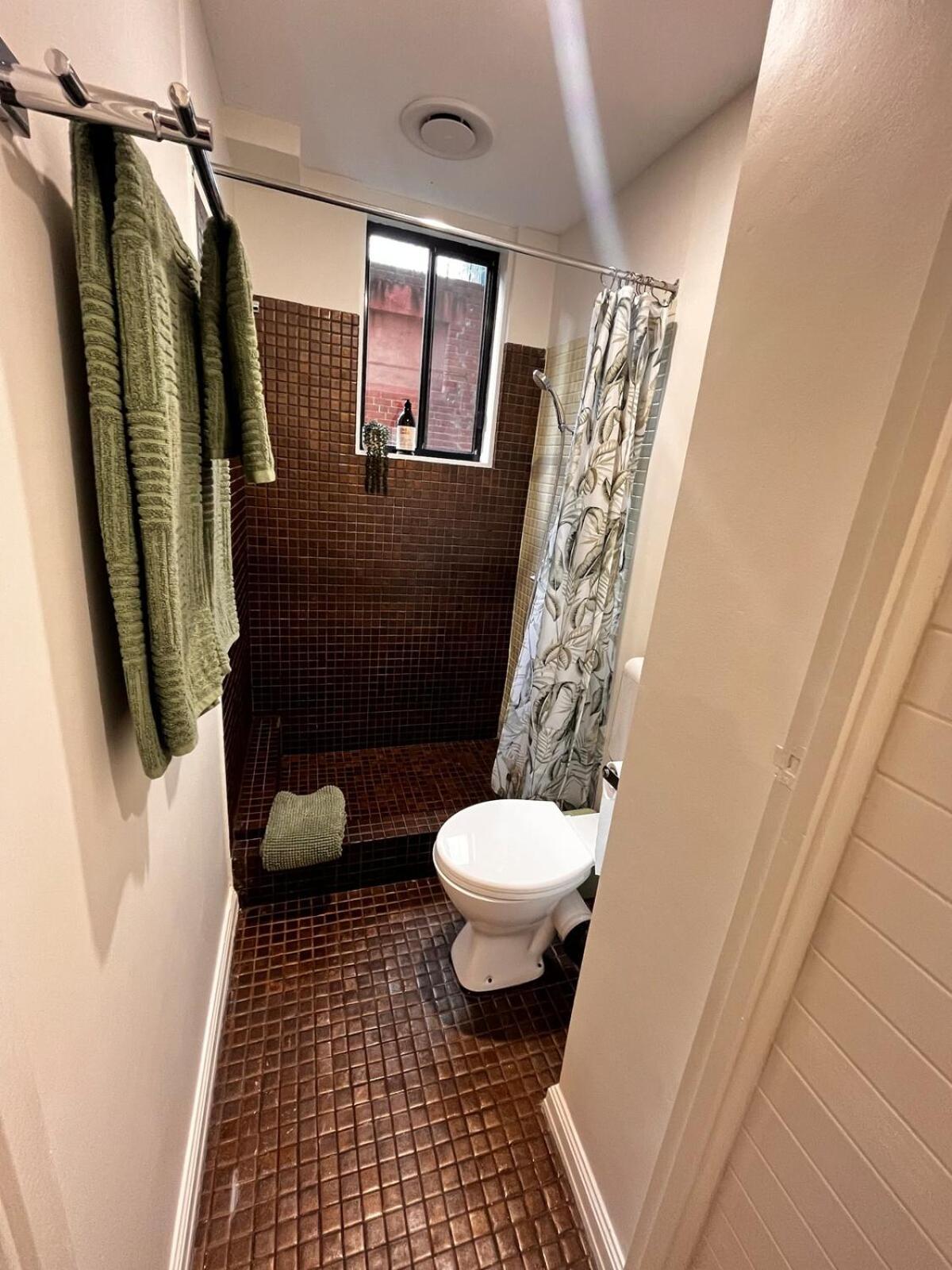 Apartment Hidden Gem In Cbd Melbourne