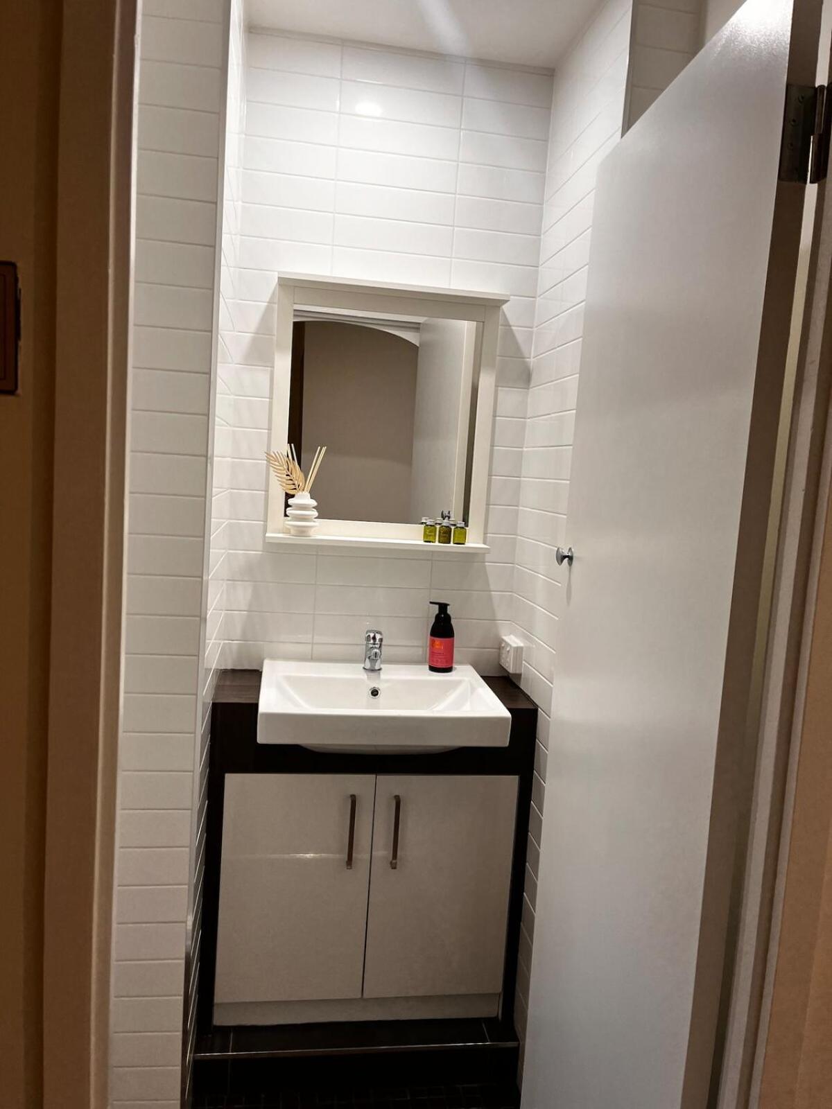 Apartment Hidden Gem In Cbd
