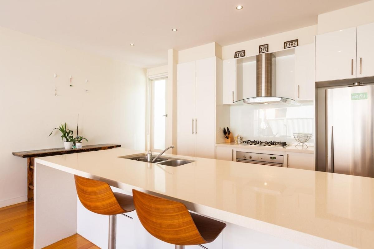 Montague House Melbourne