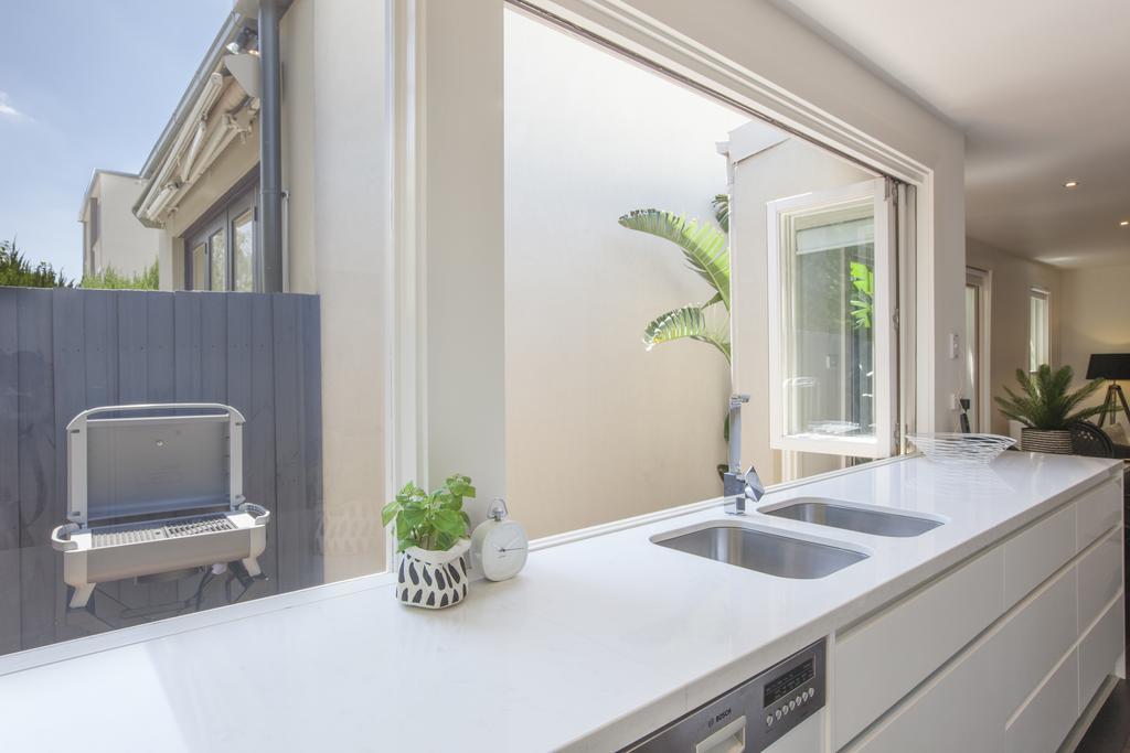 Boutique Stays - South Yarra Lane Melbourne