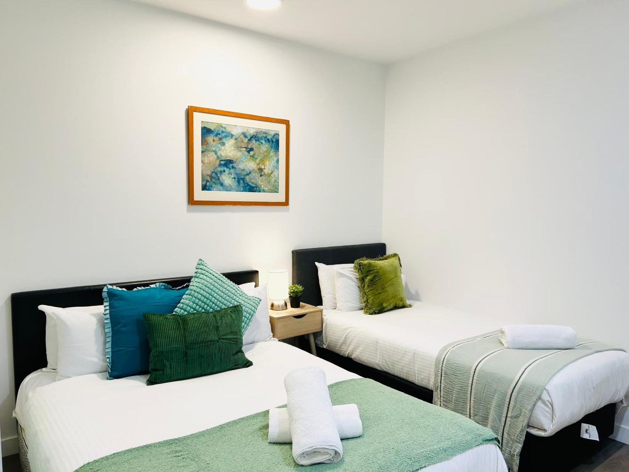 The Escape In Southern Cross Station Apartment *