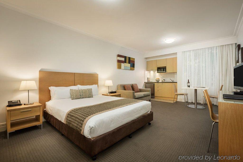 Beaumont Kew Aparthotel 4*
