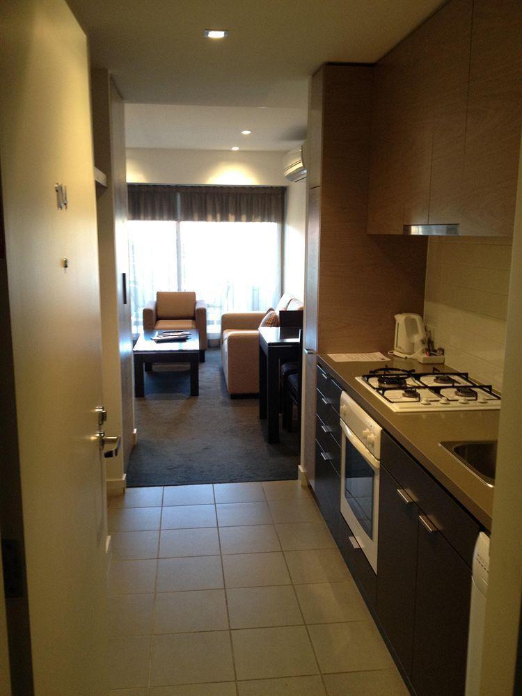 St Kilda Aparthotel