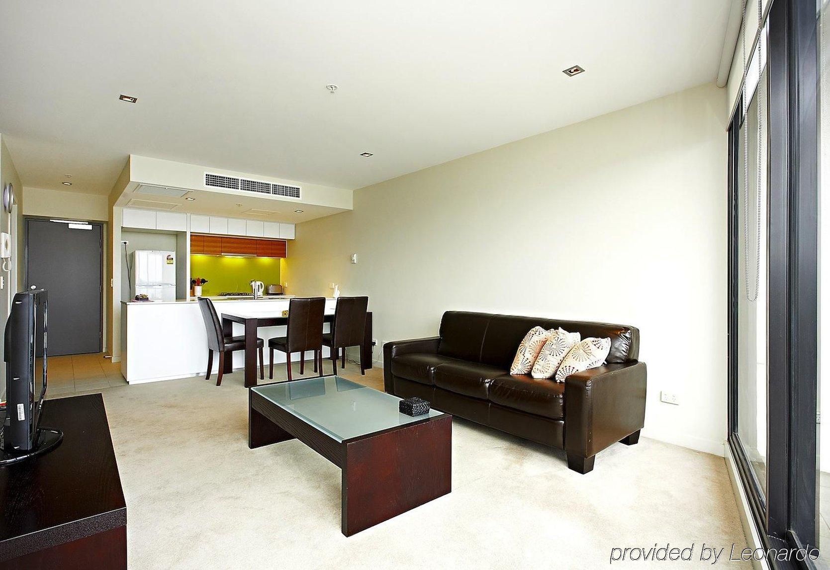 Apartment Astra Docklands *