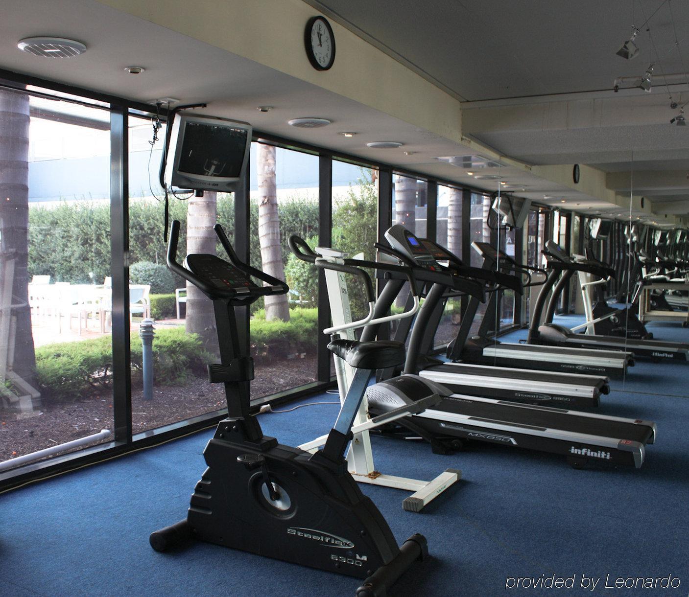 Bayview On The Park Hotel 4*