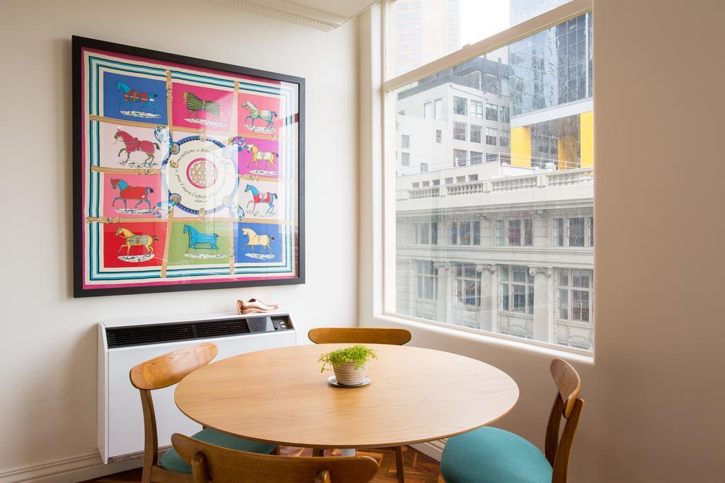 1 Exhibition Apartment *