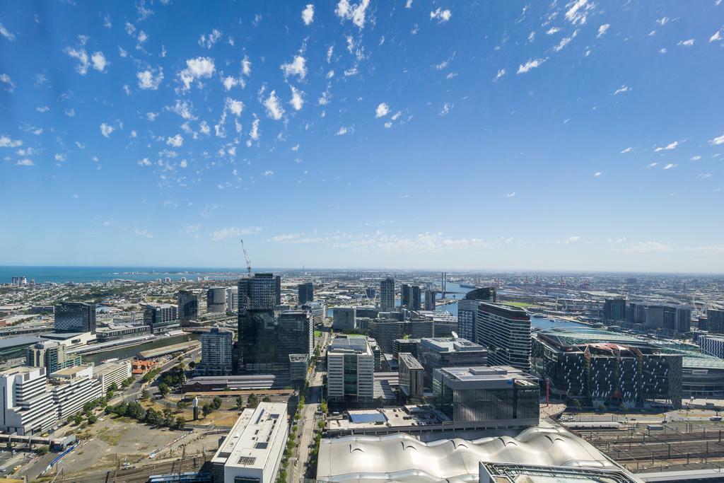 Stayicon Serviced On Collins Aparthotel