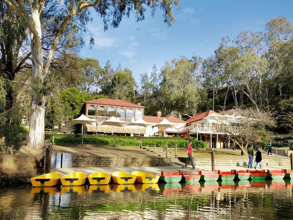 Riverside Apartment Melbourne