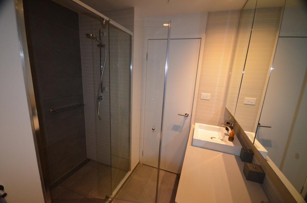 Riverside Apartment *