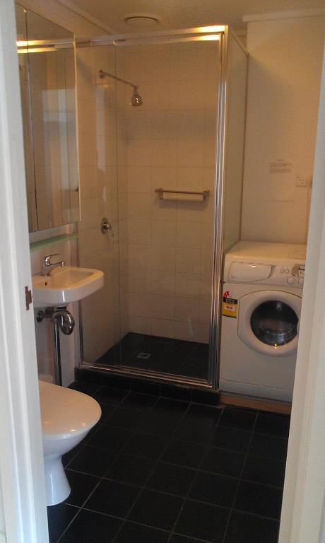 Ozstays Aparthotel