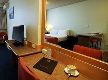 Aparthotel Limits 3*