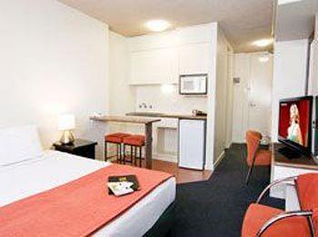 Aparthotel Limits