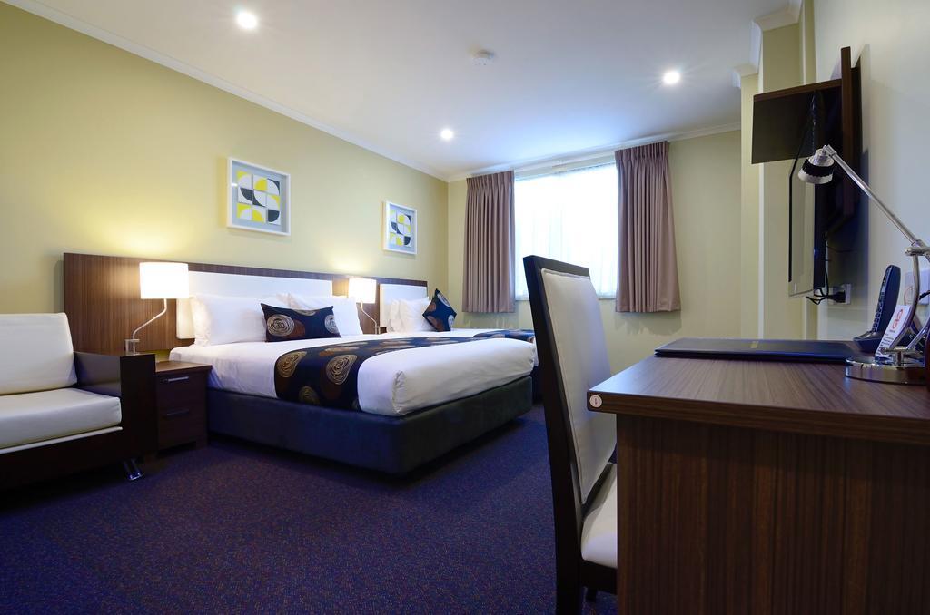 Park Squire Motor & Serviced Aparthotel 4*