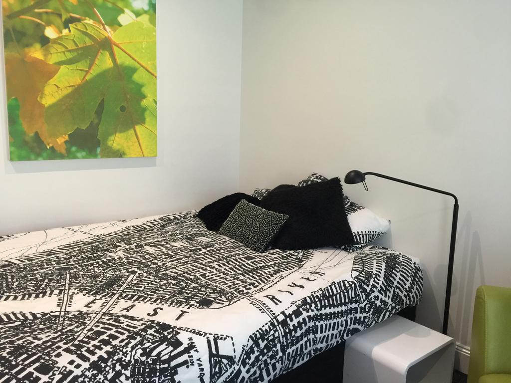 Melbourne Guest House Bed & Breakfast