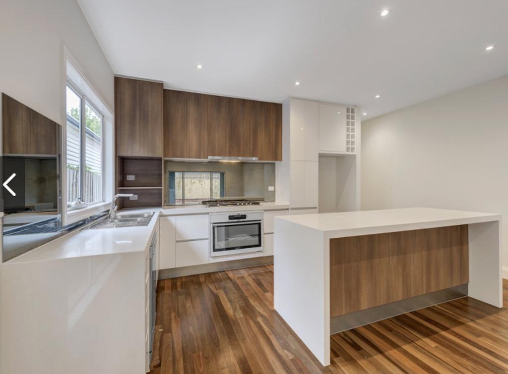 Bed & Breakfast Melbourne Guest House