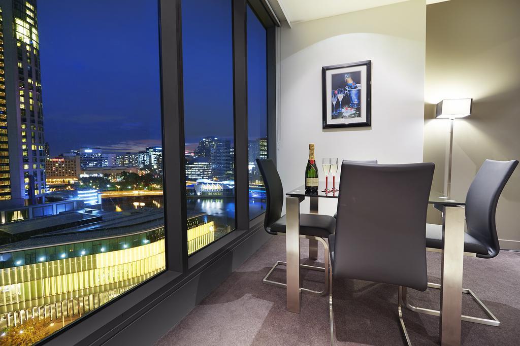 Aparthotel Platinum Luxury Stays At Freshwater Place Melbourne