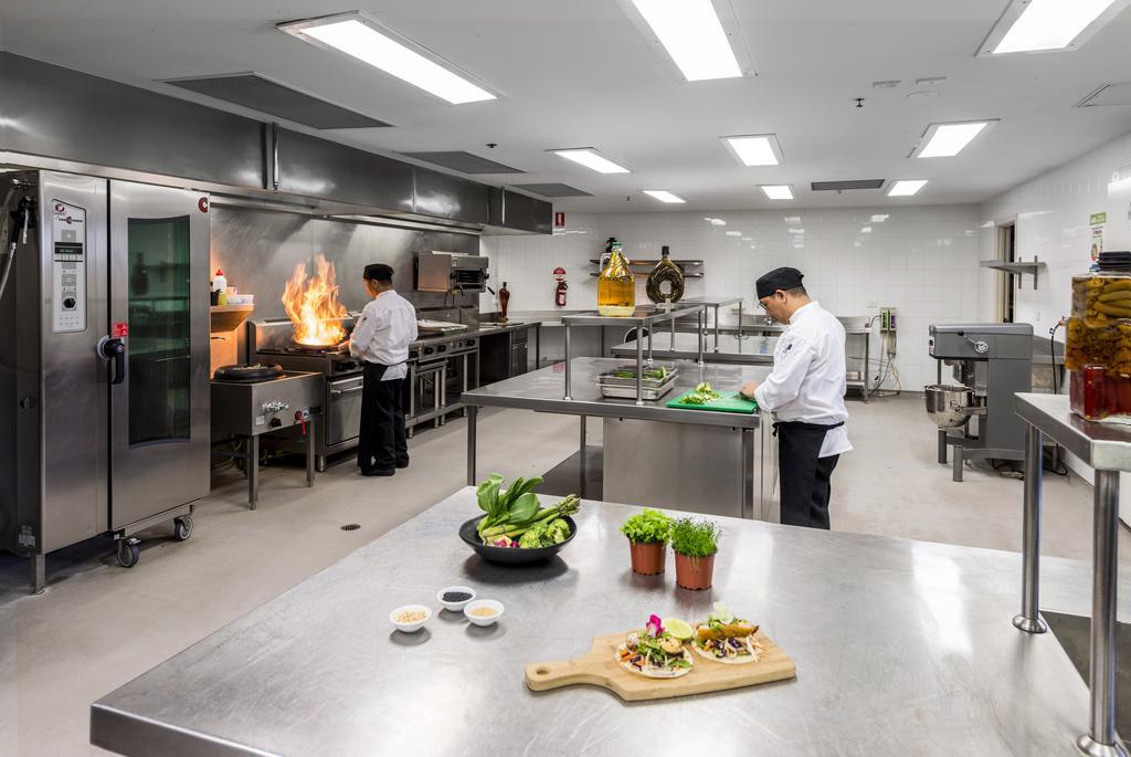 Aparthotel Oaks On Market
