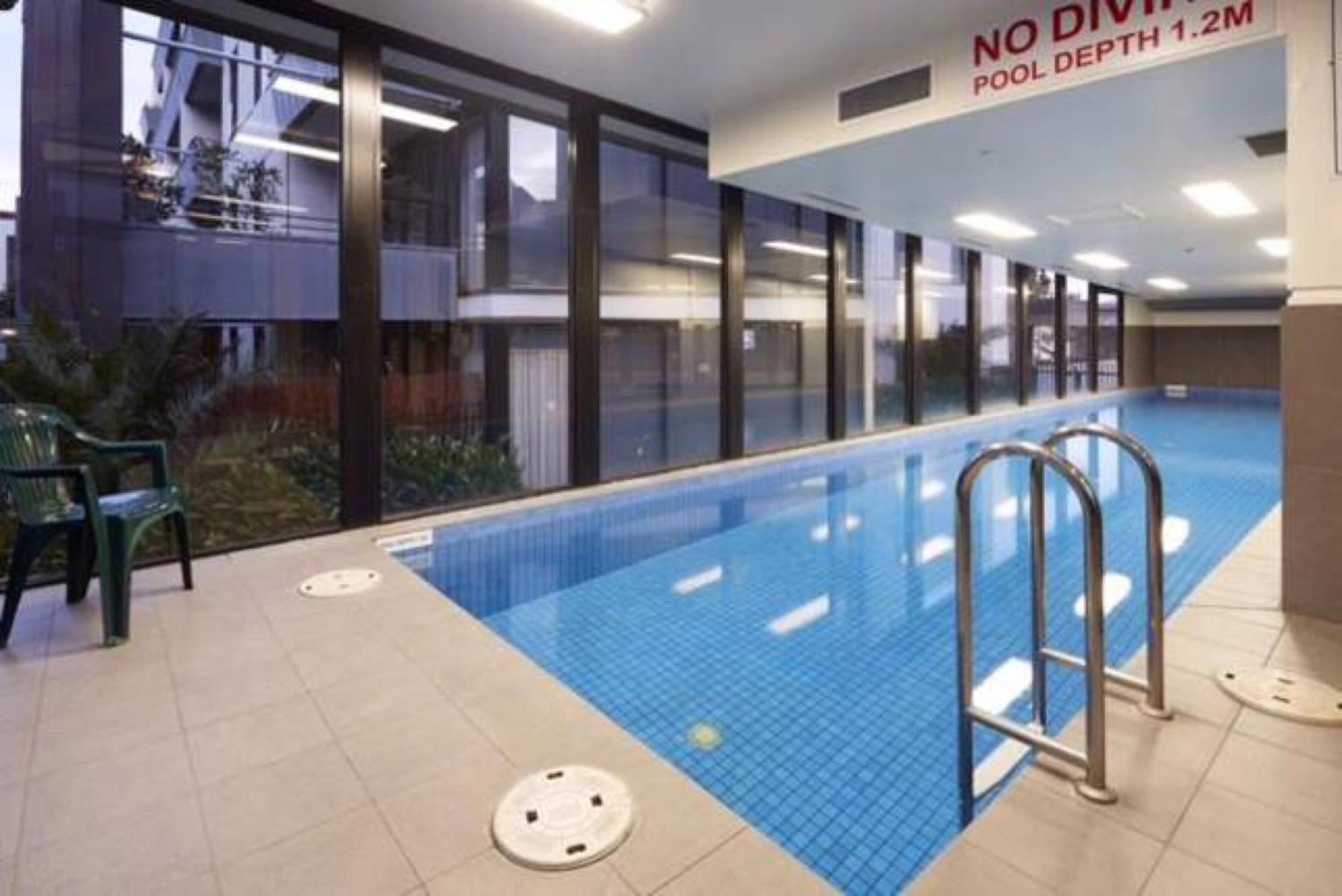 Staycentral - Spacious Seaviews Port Melbourne
