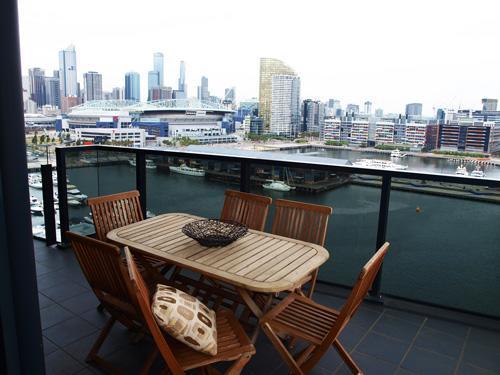 Docklands Prestige 4*