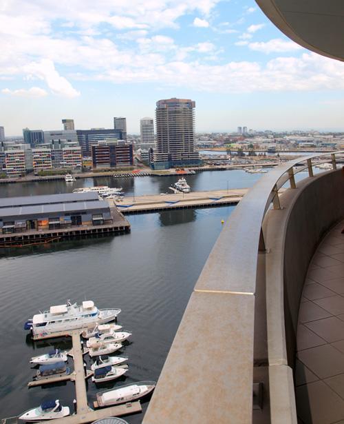 Aparthotel Docklands Prestige Melbourne