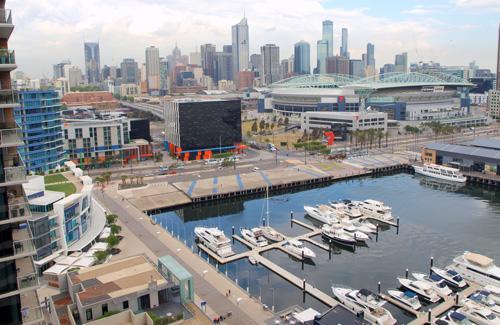 Aparthotel Docklands Prestige 4*