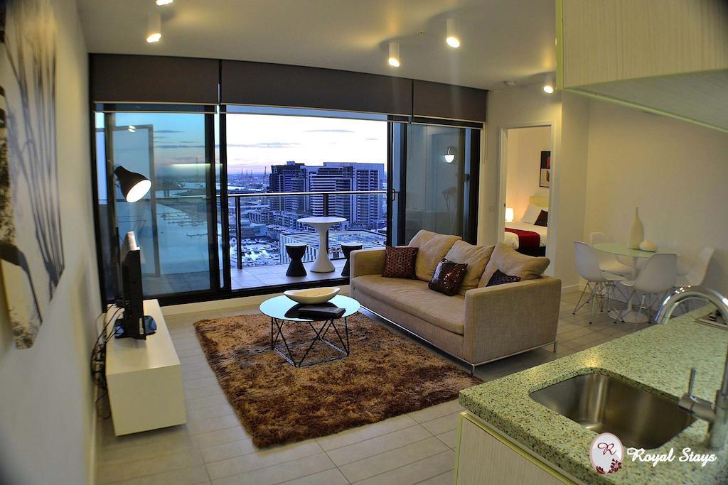 Royal - Docklands *