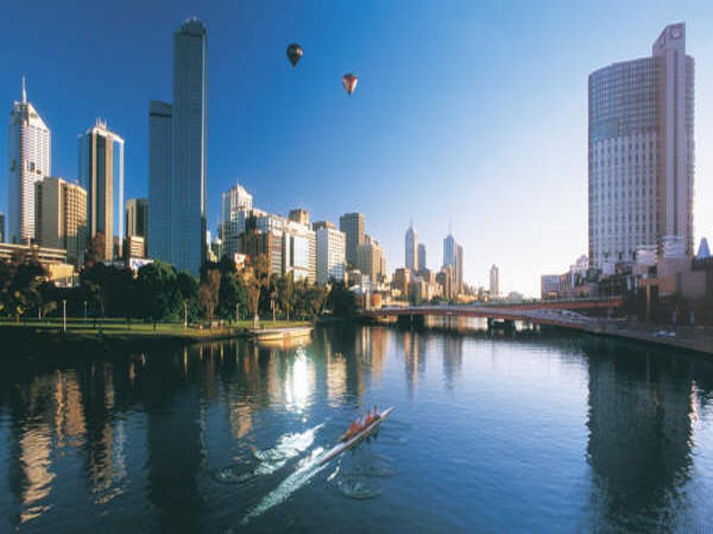 Wyndel - Southbank Views Melbourne