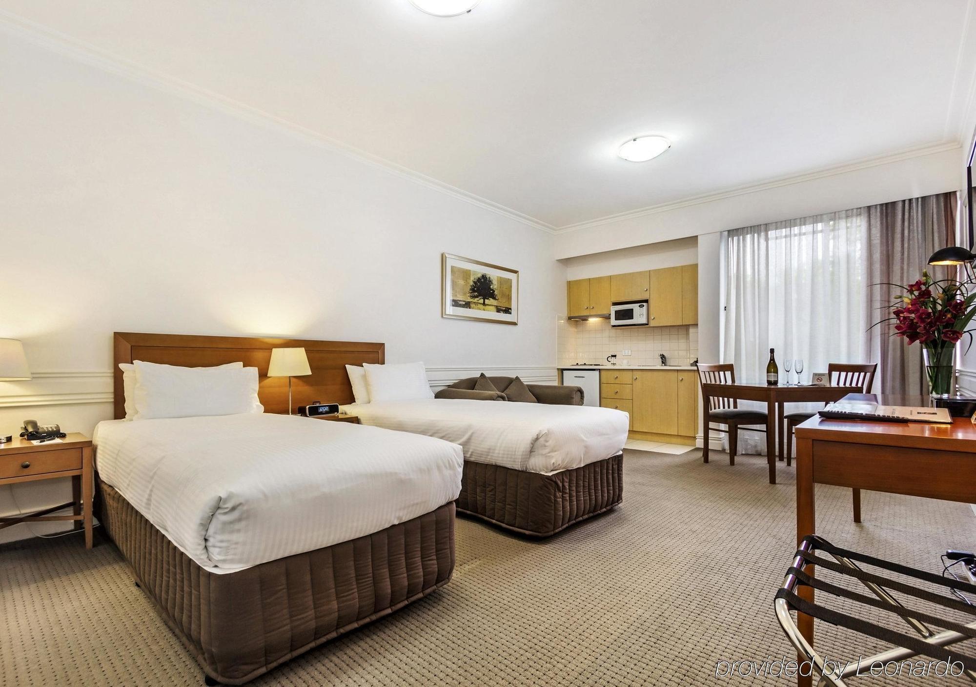 Beaumont Kew Aparthotel 4*