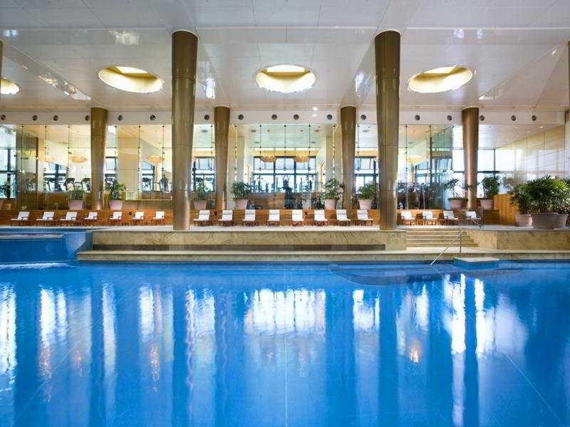 Crown Towers 5* Melbourne