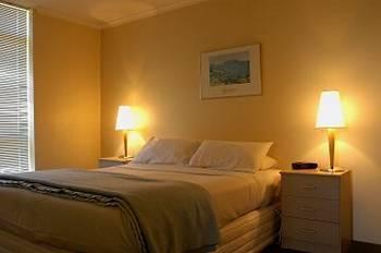 Soya On Davis Aparthotel 3*