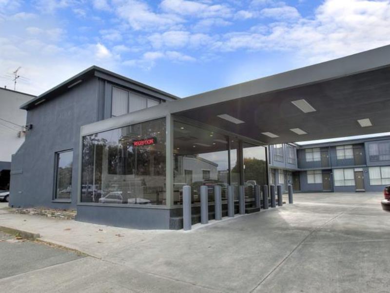 Melbourne's Princes Park 4*