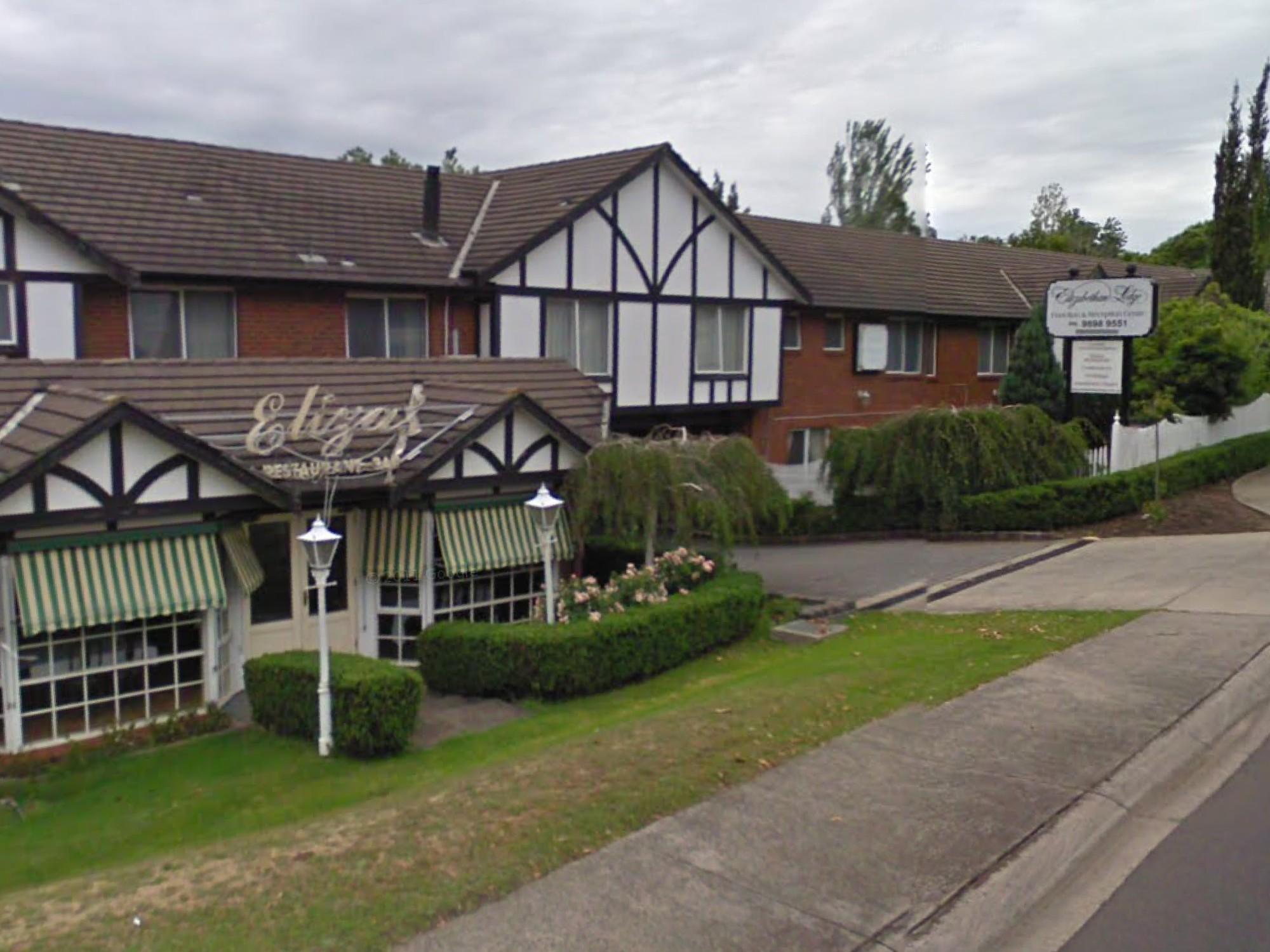 Elizabethan Lodge *