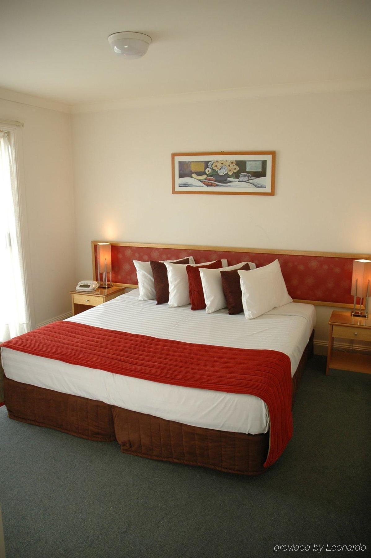 Amazing Accommodations: St Kilda Aparthotel 4*