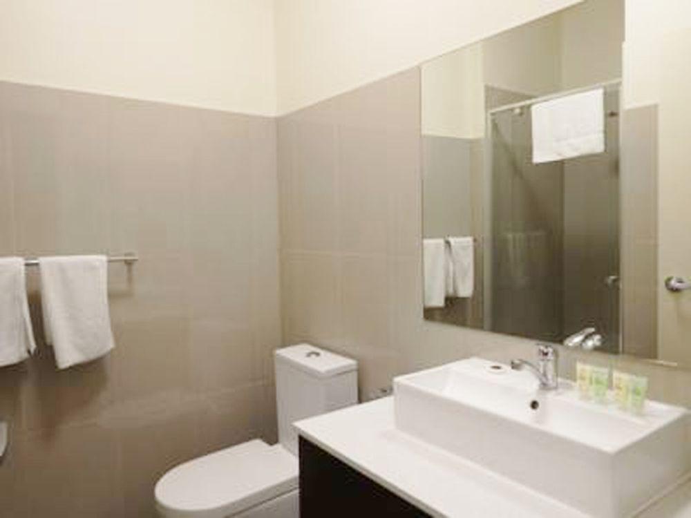 Naughtons Hotel Hotel Melbourne