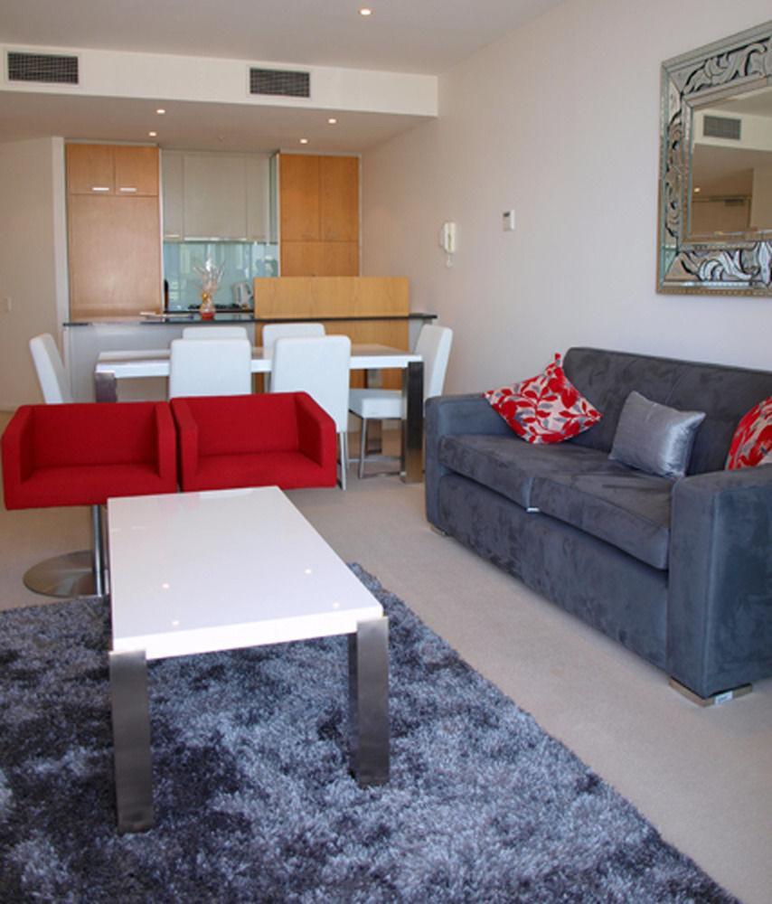 Docklands Prestige Aparthotel