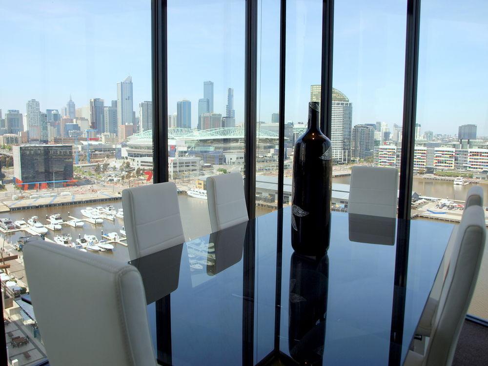 Docklands Prestige 4*