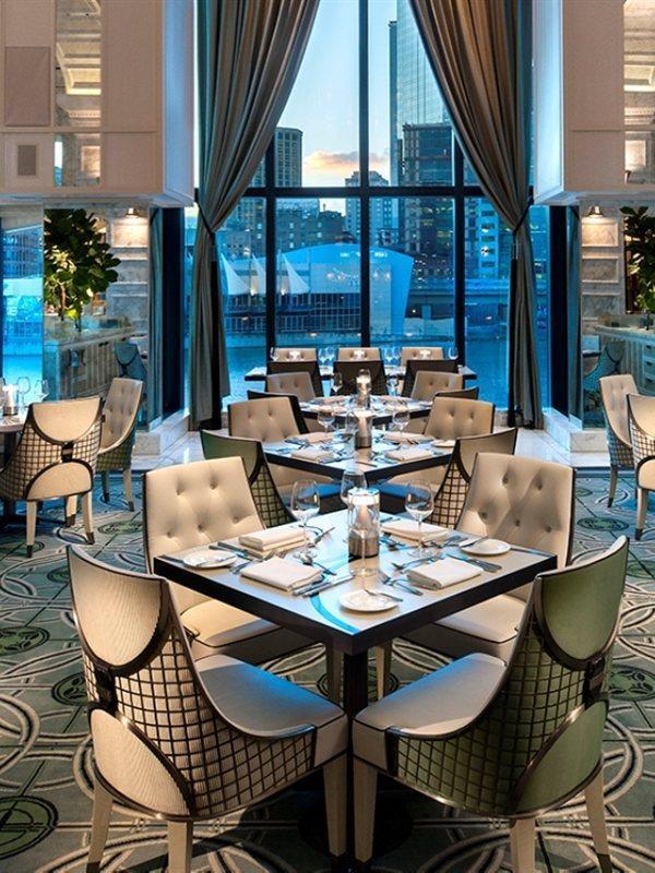 Hotel Crown Towers 5*