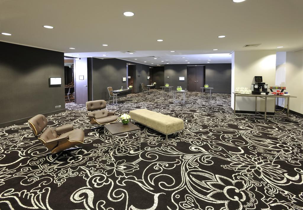 Hotel Novotel On Collins Melbourne